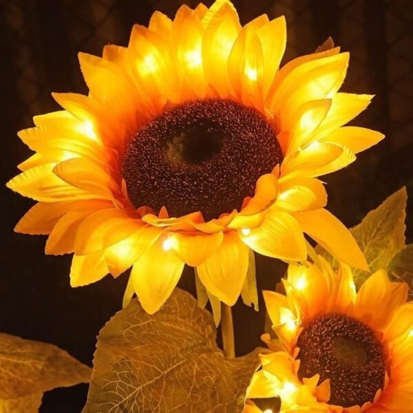 Solar Rechargable LED Sunflower