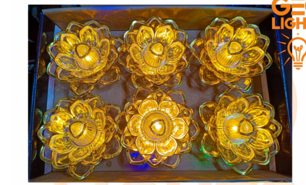 Lotus Candle